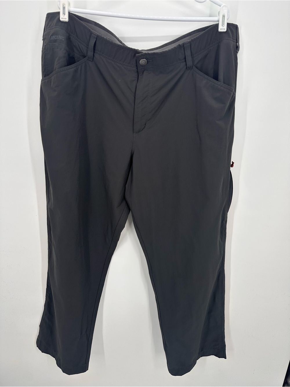 Men's Ascend Dark Grey Explorer/Utility Pant